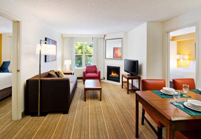 Residence Inn by Marriott  | Fresno | California | United States 3