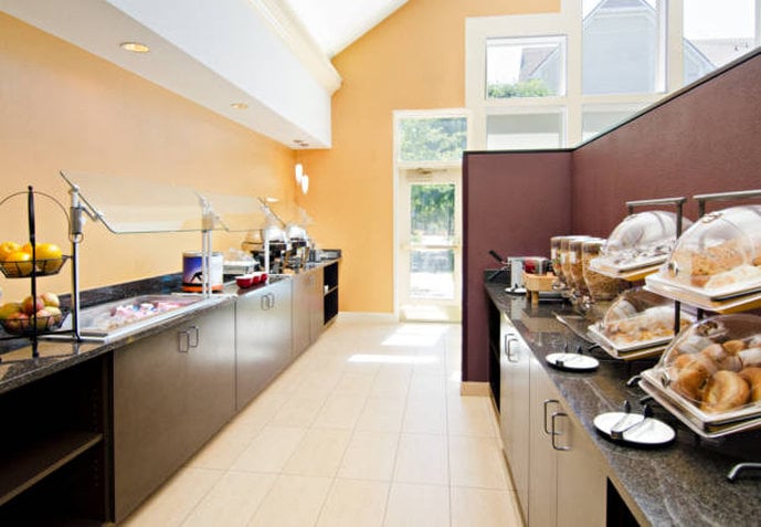 Residence Inn by Marriott  | Fresno | California | United States 9