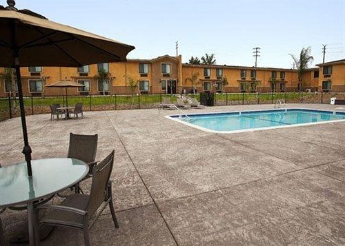 Hotel Comfort Inn & Suites Colton  | Colton | California | United States 13