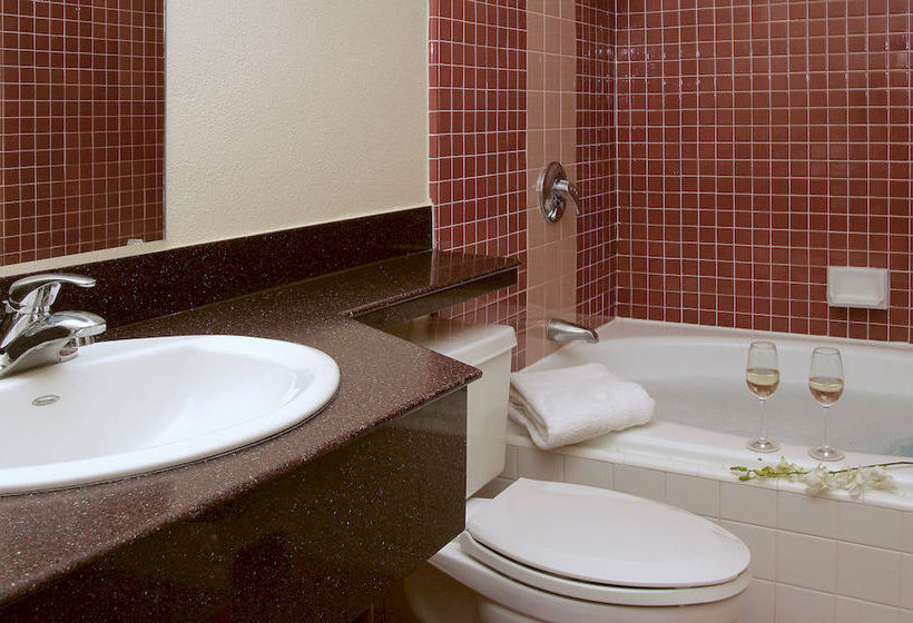 St Lauren Hotel  | Avalon | California | United States 4