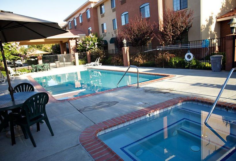 Hotel Comfort Suites Davis  | Davis | California | United States 6
