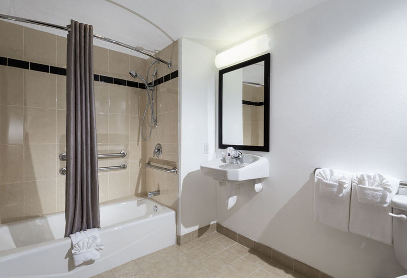 Clarion Hotel Near The Home Depot Center  | Carson | California | United States 12