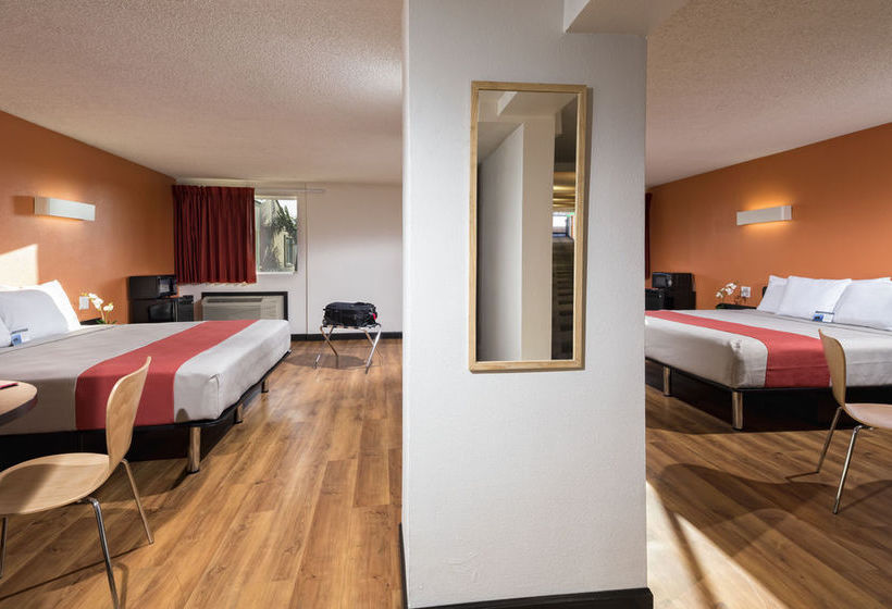 Clarion Hotel Near The Home Depot Center  | Carson | California | United States 14