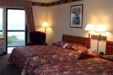 Oceanfront Hotel California