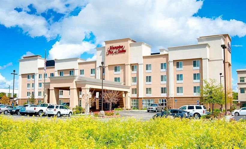 Hampton Inn Suites Fresno Fresno California