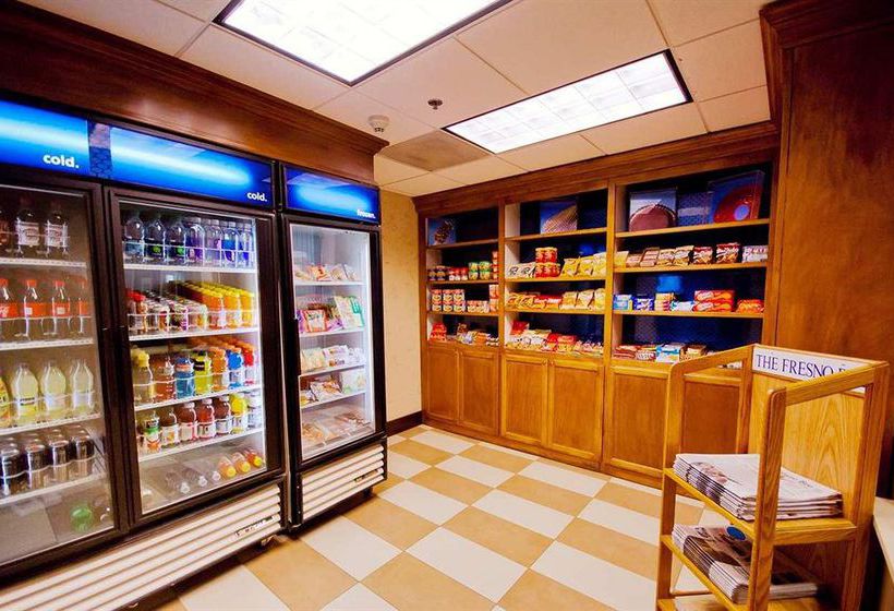 Hampton Inn & Suites Fresno  | Fresno | California | United States 16