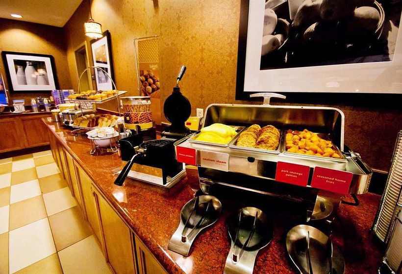 Hampton Inn & Suites Fresno  | Fresno | California | United States 18