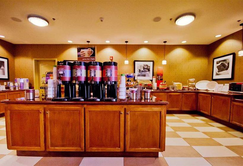 Hampton Inn & Suites Fresno  | Fresno | California | United States 19
