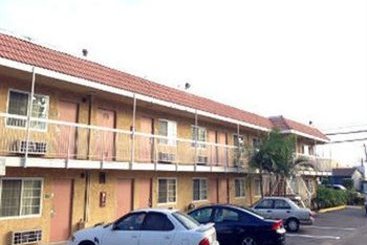 Hotel Fullerton Plaza Inn  | Fullerton | California | United States 1