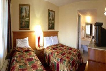 Hotel Fullerton Plaza Inn  | Fullerton | California | United States 2