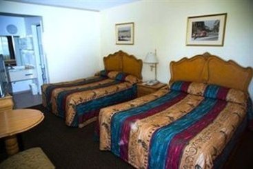 Hotel Fullerton Plaza Inn  | Fullerton | California | United States 4