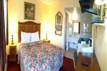 Hotel Fullerton Plaza Inn  | Fullerton | California | United States 8