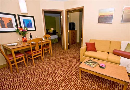 Hotel TownePlace Suites by Marriott Fresno  | Fresno | California | United States 13