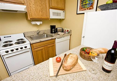 Hotel TownePlace Suites by Marriott Fresno  | Fresno | California | United States 6