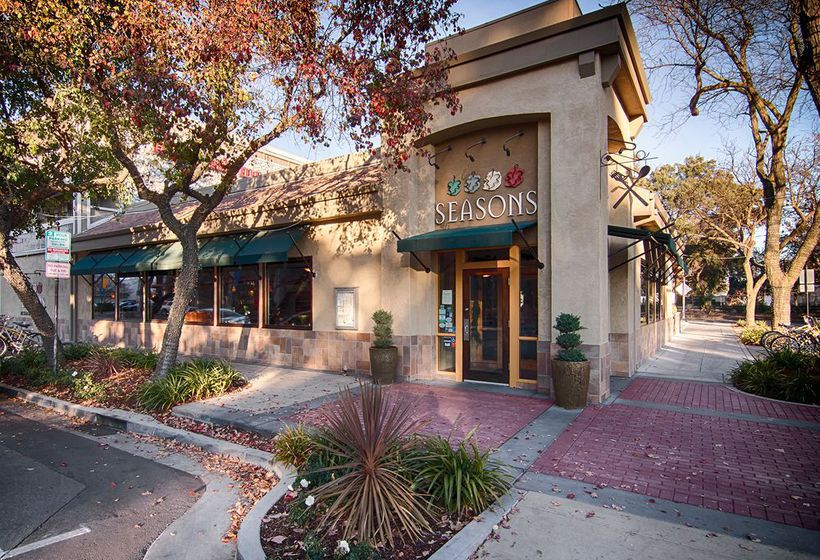 Hotel Hallmark Inn, Davis  | Davis | California | United States 2