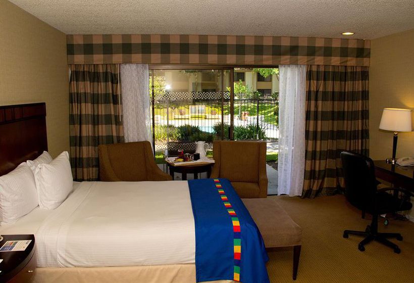 Hotel Park Inn by Radisson Fresno, CA  | Fresno | California | United States 11