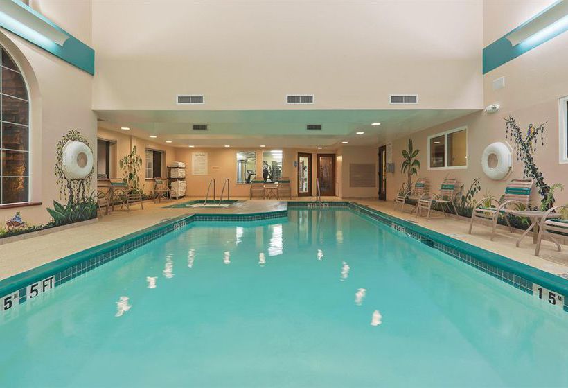 Hotel Holiday Inn Express Bishop  | Bishop | California | United States 16