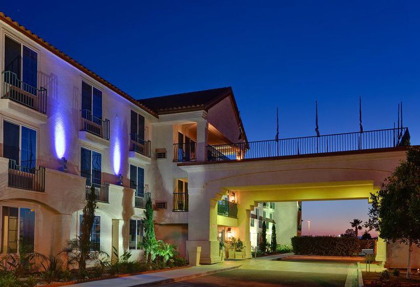 Hotel Holiday Inn Express Calexico  | Calexico | California | United States 15