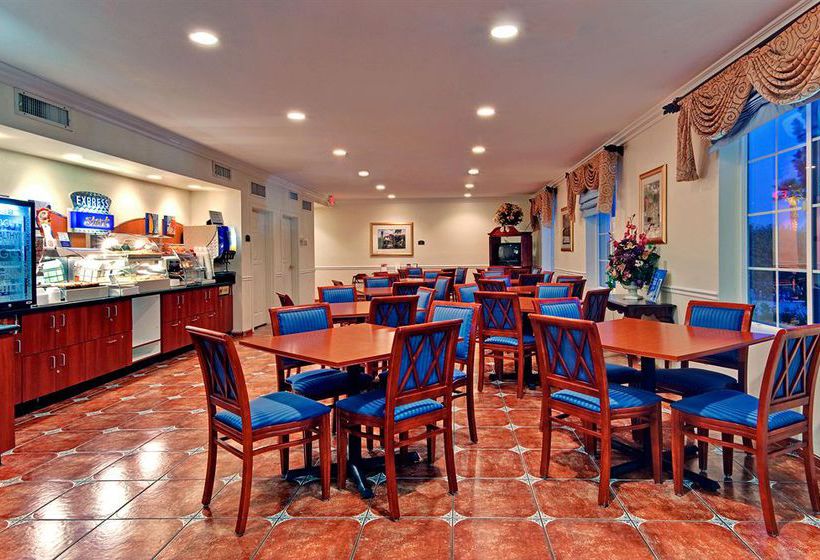 Hotel Holiday Inn Express Calexico  | Calexico | California | United States 17