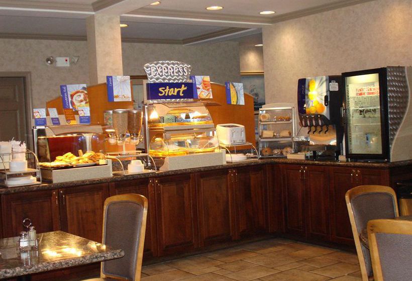 Hotel Holiday Inn Express Fort Bragg  | Fort Bragg | California | United States 1