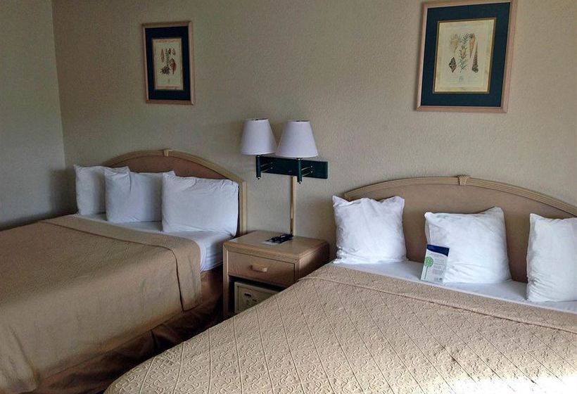 Hotel Quality Inn & Suites Tradewinds  | Fort Bragg | California | United States 1