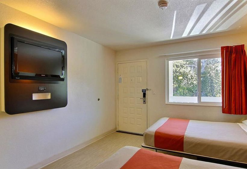 Motel 6 Santa Barbara-Carpinteria South  | Carpinteria | California | United States 12