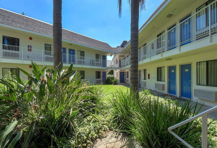 Motel 6 Carlsbad Downtown  | Carlsbad | California | United States 12