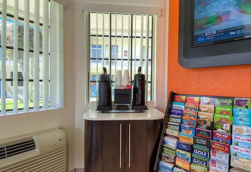 Motel 6 Carlsbad Downtown  | Carlsbad | California | United States 17