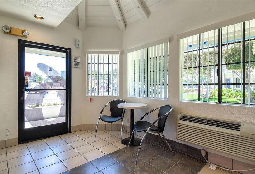 Motel 6 Carlsbad Downtown  | Carlsbad | California | United States 18