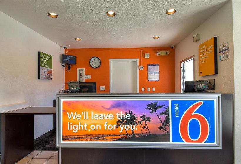 Motel 6 Carlsbad Downtown  | Carlsbad | California | United States 20