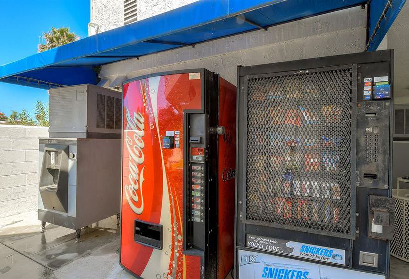 Motel 6 Carlsbad Downtown  | Carlsbad | California | United States 5