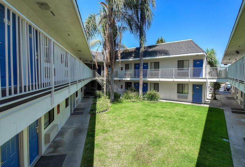 Motel 6 Carlsbad Downtown  | Carlsbad | California | United States 7