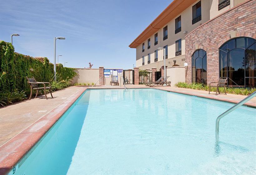 Hotel Holiday Inn Express Atascadero  | Atascadero | California | United States 17