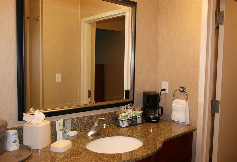 Hotel Hampton Inn & Suites Bakersfield North-Airport  | Bakersfield | California | United States 12