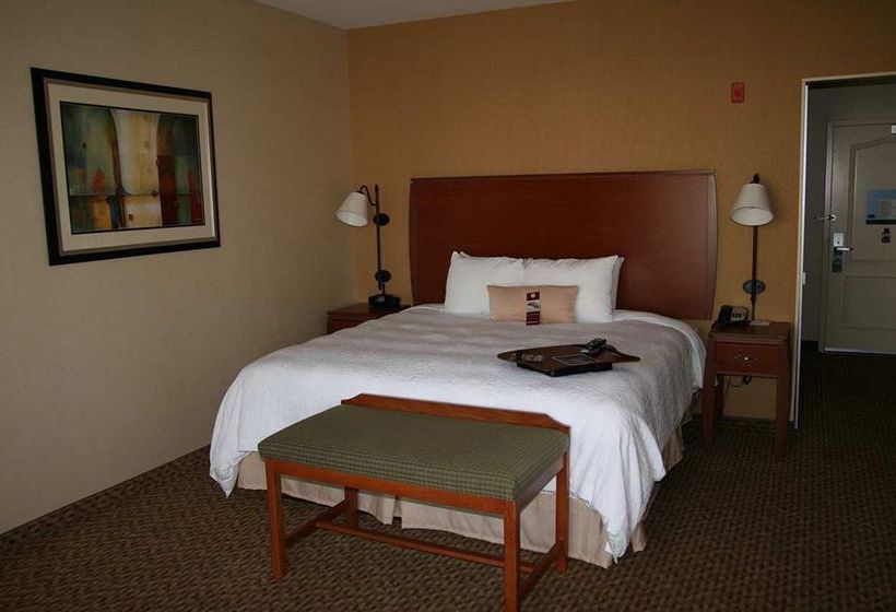 Hotel Hampton Inn & Suites Bakersfield North-Airport  | Bakersfield | California | United States 9