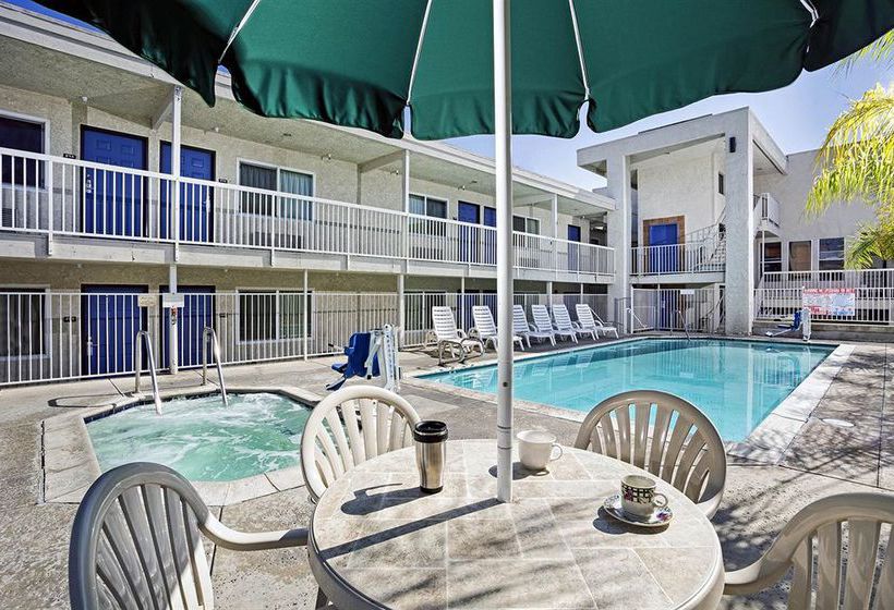 Motel 6 Newport Beach   | Costa Mesa | California | United States 18