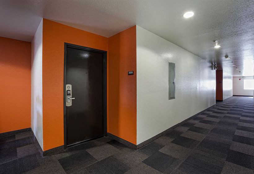 Motel 6 Newport Beach   | Costa Mesa | California | United States 6