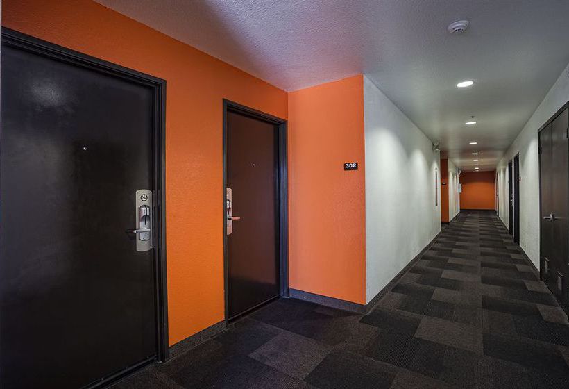 Motel 6 Newport Beach   | Costa Mesa | California | United States 7