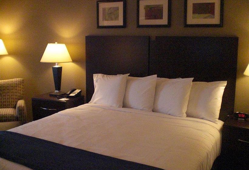 Holiday Inn Express Hotel Suites Clovis-Fresno Area California