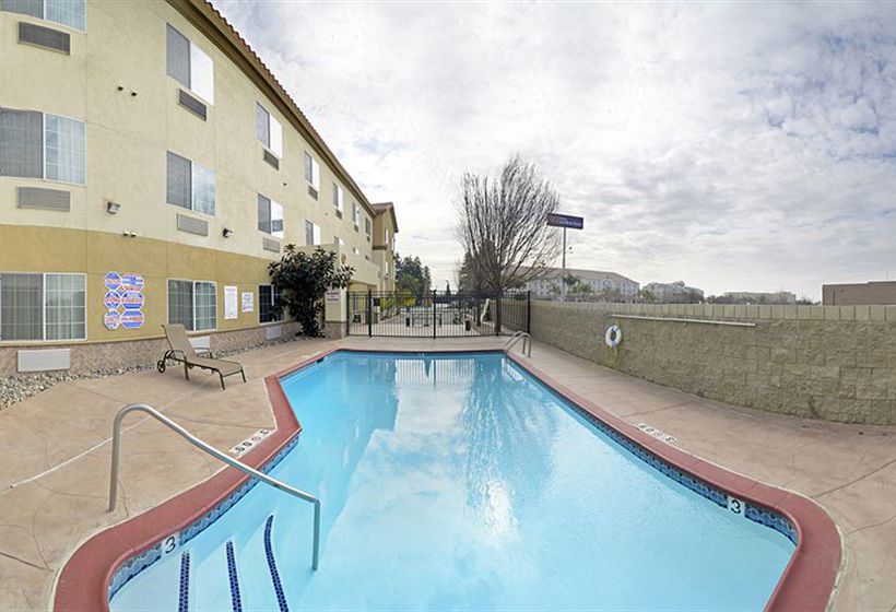 Hotel Comfort Suites Bakersfield  | Bakersfield | California | United States 4