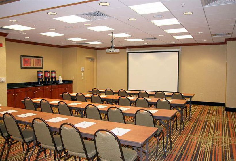 Hotel Hampton Inn Suites Arcata California