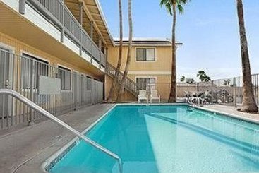 Hotel Super 8 El Centro  | El Centro | California | United States 3