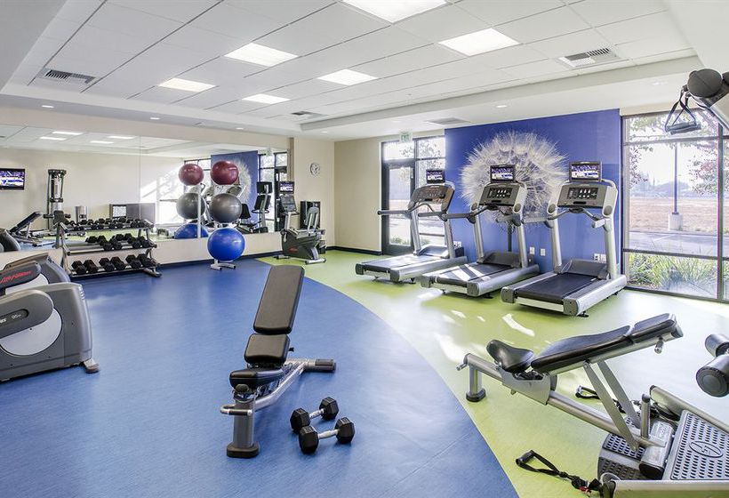 Hotel SpringHill Suites Fresno California