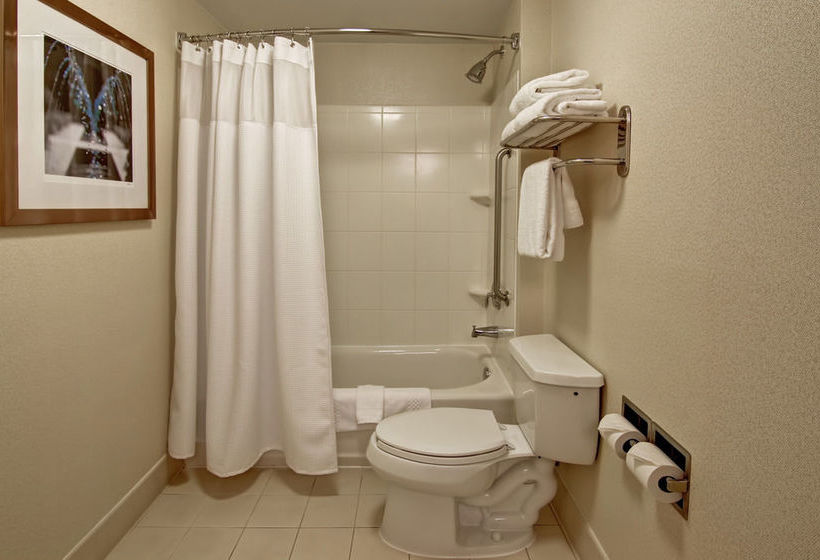 Hotel SpringHill Suites Fresno  | Fresno | California | United States 5