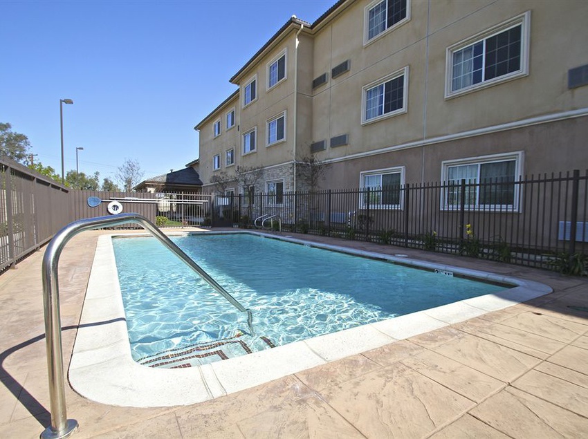 Hotel Studio 6 Bakersfield  Bakersfield California