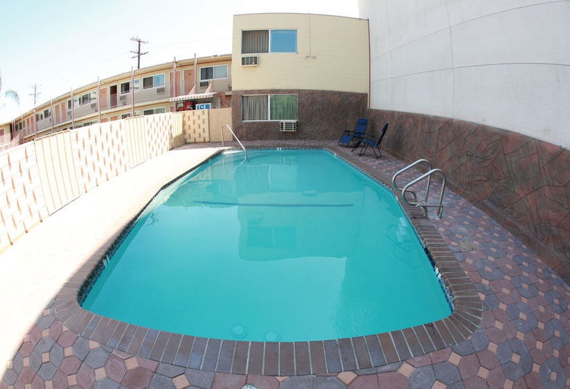 Hotel Glen Capri Inn & Suites Colorado  | Glendale | California | United States 18