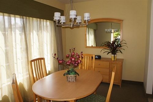 Raintree's Cimarron Golf Resort Palm Springs  | Cathedral City | California | United States 13