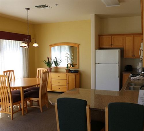 Raintree's Cimarron Golf Resort Palm Springs  | Cathedral City | California | United States 19