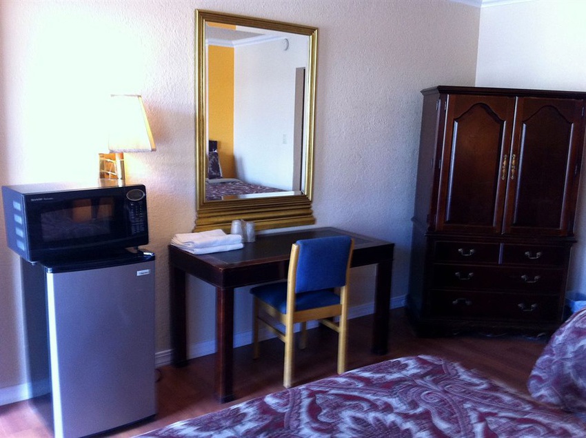 Holiday Motel  | Fresno | Kalifornien | Vereinigte Staaten 4