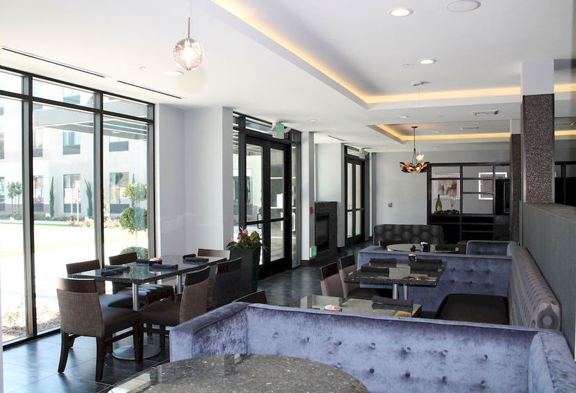 Hotel Holiday Inn Carlsbad  | Carlsbad | California | United States 11